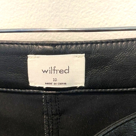 Wilfred Aritzia Malina Vegan Black Stretchy Staight Leg Pant SZ 10 Fits 8 - Picture 11 of 12